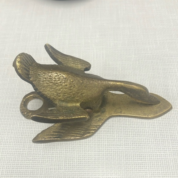 Bird - Picture 1 of 3